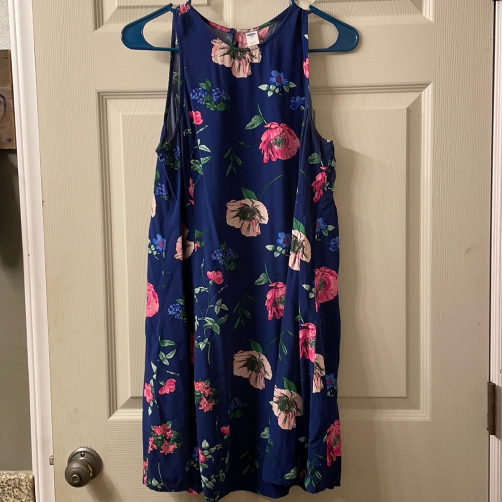 SOLD🟪 Navy blue, floral print dress